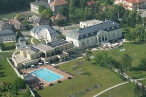 Amade Chateau